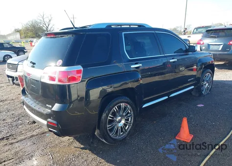 2013 GMC Terrain Denali z USA, uszkodzony, nr VIN 2GKFLZE34D6395374